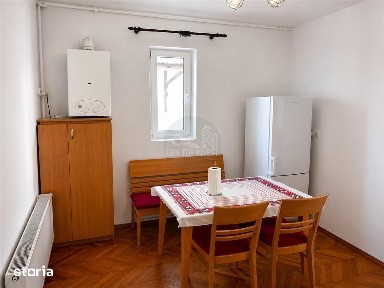 Garsoniera la casa zona Piata Cluj