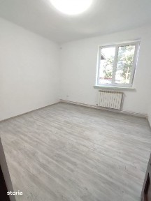 Spatiu birouri 3 camere la parter intrare separata Targu Cucu -Hotel I