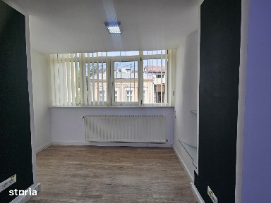 Inchiriez spatiu pentru birou, avocat, salon, diverse aplicatii