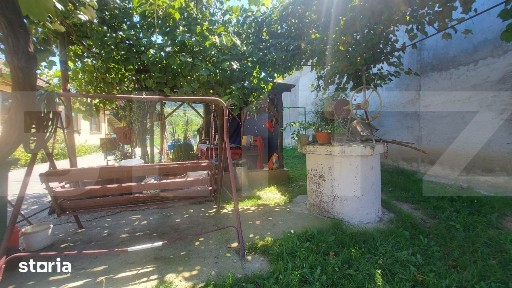 Casa individuala, 120 mp, teren 1.800 mp, zona Araci