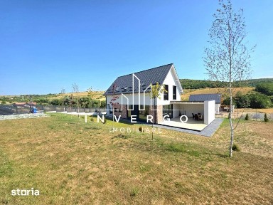 Vila premium de vanzare in Salicea