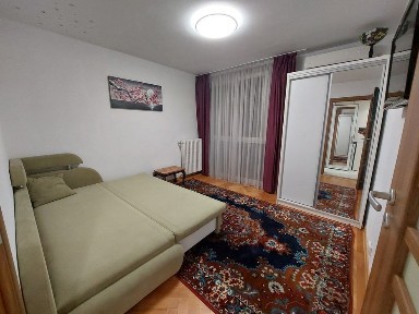 Închiriez 3 camere parc IOR Titan, langa metrou Nicolae Grigorescu
