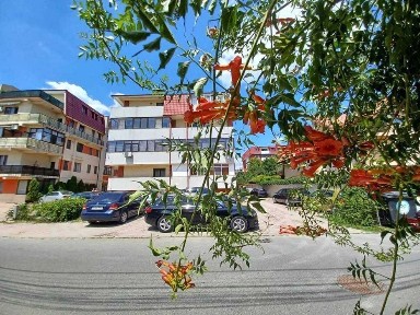 Apartament 2 camere si 22mp pergola