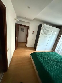 Inchiriez apartament sector 6
