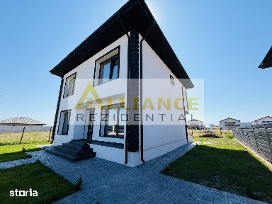 Casa individuală, 4 camere, 3 băi, 135 mp utili !