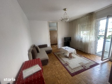 Ap 3 camere etaj 1 str Miraslau zona CEDONIA 330 euro