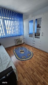 Apartament 2 camere în zona STR. LUNII