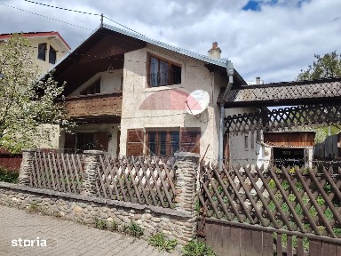 Casă Vatra Dornei în zona centrală !