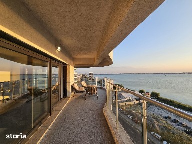 Apartament de vanzare 3 camere Casa Del Mar Mamaia/Constanta