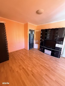 Garsonieră însorită în bloc de apartamente etaj 2/4 - Astra
