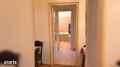 Apartament 2 camere Semidecomandat zona Nord Cameliei