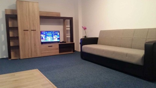 Proprietar, inchiriez apartament 2 camere in Militari Residence
