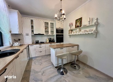 Casa 4 camere Miroslava, 120 metri Cod:163128