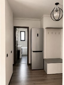 Apartament la cheie. 2 dormitoare. Parcare subterana INCLUSA. AC.