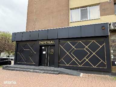 Ultracentral: Spațiu comercial parter, vitrină, parcare