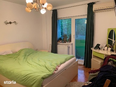 Apartament cu 4 camere,de vanzare,zona Steaua