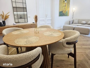 De închiriat un apartament deosebit,ultracentral, Vasile Alecsandri