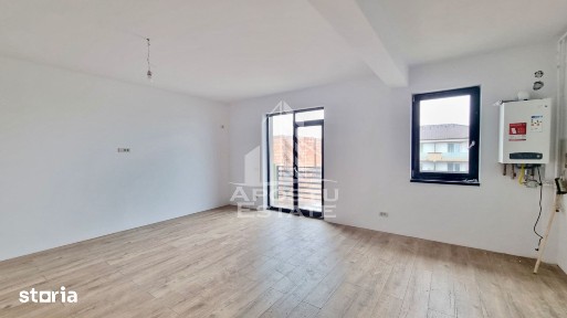 Apartament cu 2 camere, pod propriu, zona Lidl din Giroc