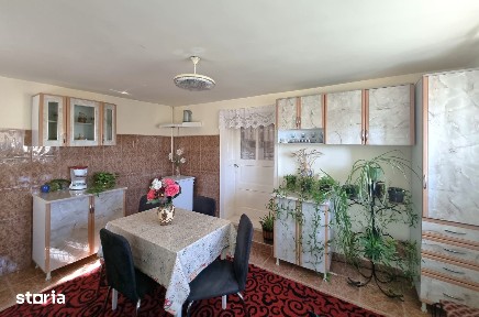 Casa 4 camere + teren in Tarnaveni, Mures
