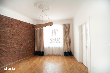 Apartament ultracentral cu 3 camere pe Strada Primariei