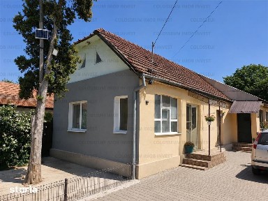 Casa caramida renovata Araci
