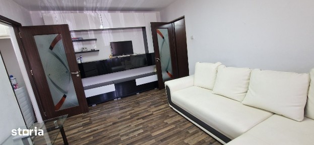 Apartament 2 camere, 43 mp, zona Craiovita