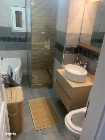 Vand apartament 3 camere centru in spate la Mc Donald's