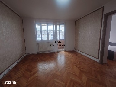 Apartament 3 camere renovat