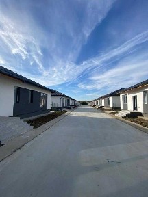Casa de Vanzare Tunari!