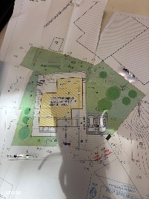 Vila la rosu in Centru, aproape de Universitate
