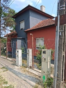 Casa individuala cu 3 camere,de inchiriat,in zona UMT Timisoara
