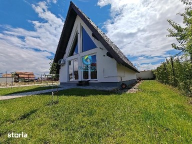 Inchiriem Casa Individuala, 3 Camere, Mobilata, Harman