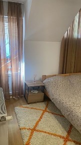 Casa de închiriat