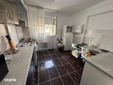Apartament 2 camere de inchiriat, 50 mp, zona Rogerius