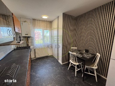 Oportunitate! Apart. cu 3 camere + garaj, Zorilor