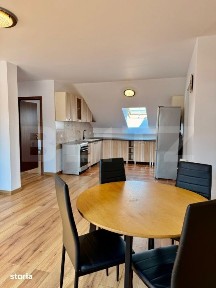 Apartament 3 camere, 83 mp, zona Blumana
