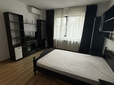 Inchiriez apartament cu 1 camera mobilat si dotat