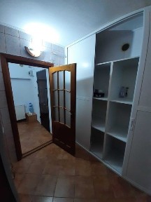 Apartament nemobilat ultracentral de inchiriat