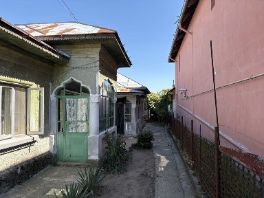 Casa in Alexandria pe Nicolae Balcescu, nr 66