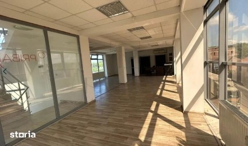 Spatiu Birouri luminos open-space - Simion Barnutiu