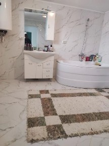 Casă de vânzare în Brăila - 5 camere, curte generoasă