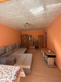 Garsoniera, etaj 1 - zona Lipovei, pozitie excelenta