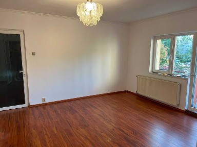 Apartament 2 camere semidecomandat, Micro 16, Etaj 1