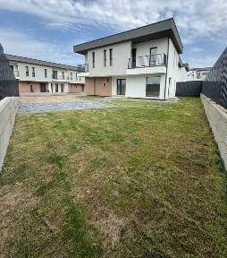 Casa cu CF de vanzare - str. Urusagului, Floresti