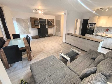 Proprietar vand duplex 4 camere, Dumbravita