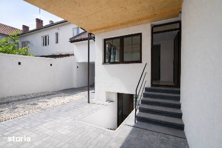 De vânzare casă individuală renovată | Curte proprie | Zona Abator