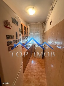 2 camere la etajul 3, centrala, termopan, izolat, zona Milcov
