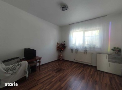 PF vand Ap Floresti, Cluj, langa padure