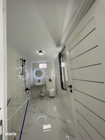 Vand apartament cu 3 camere 2 bai