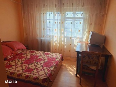 Vand apartament cu 2 camere
